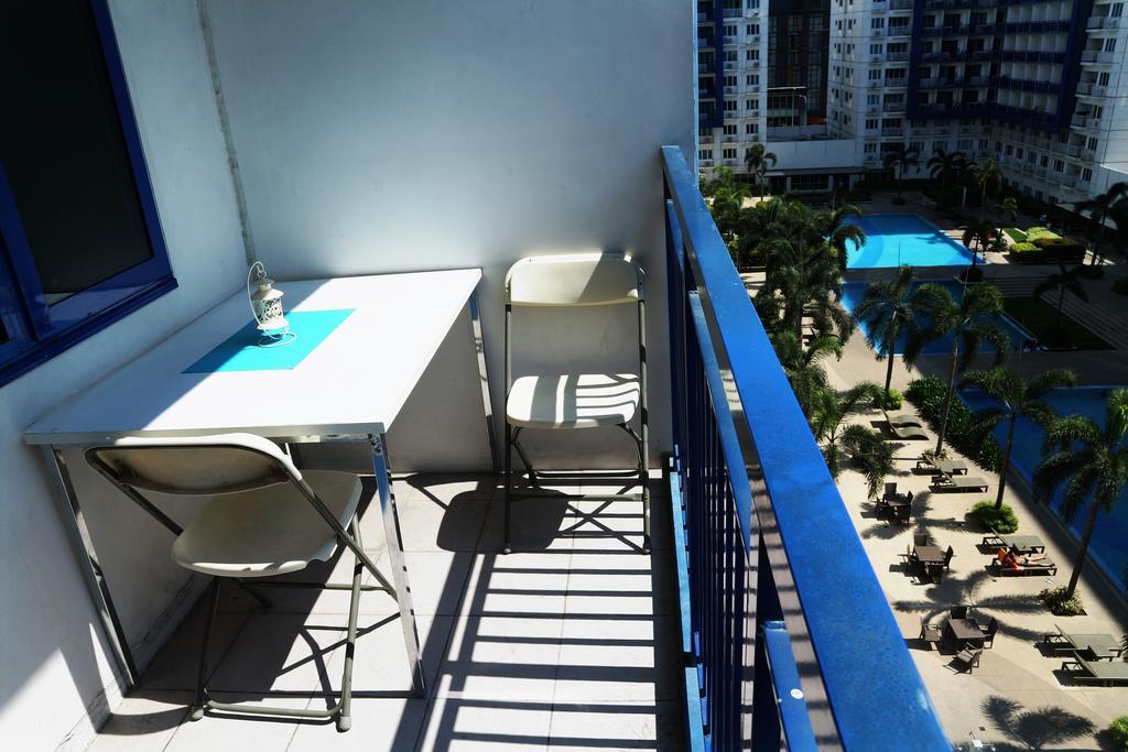 Condodeal At Sea Residences Манила Екстериор снимка