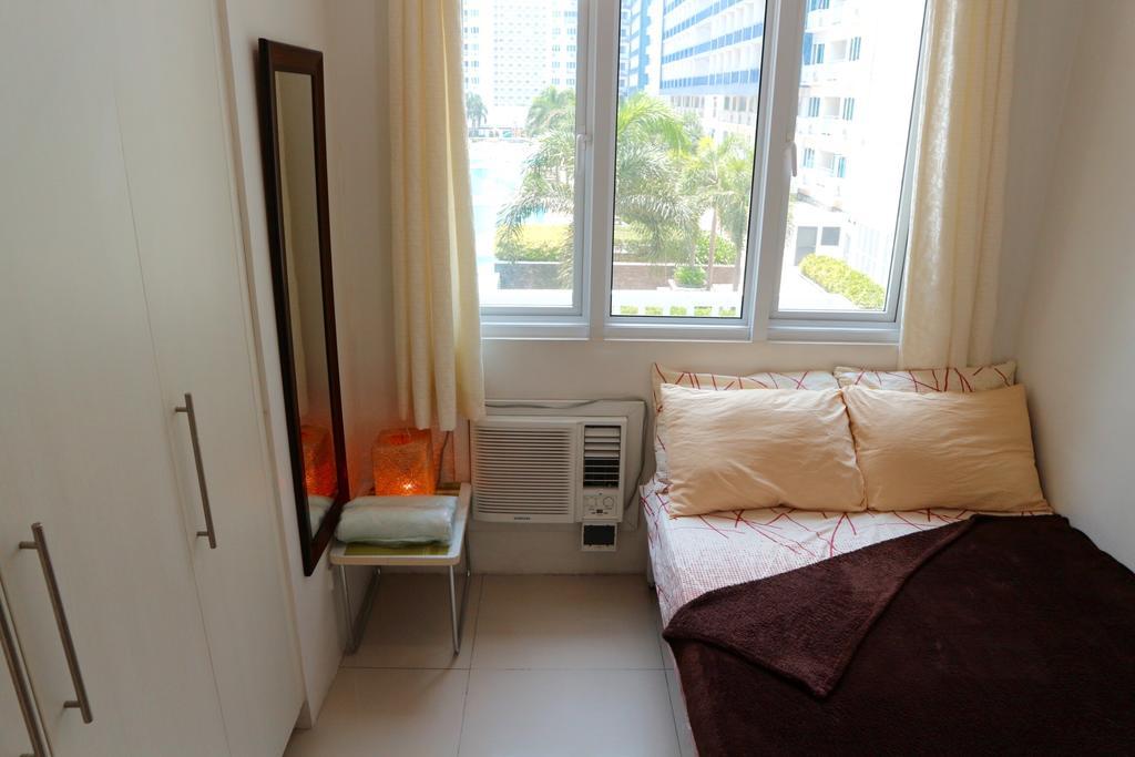Condodeal At Sea Residences Манила Екстериор снимка