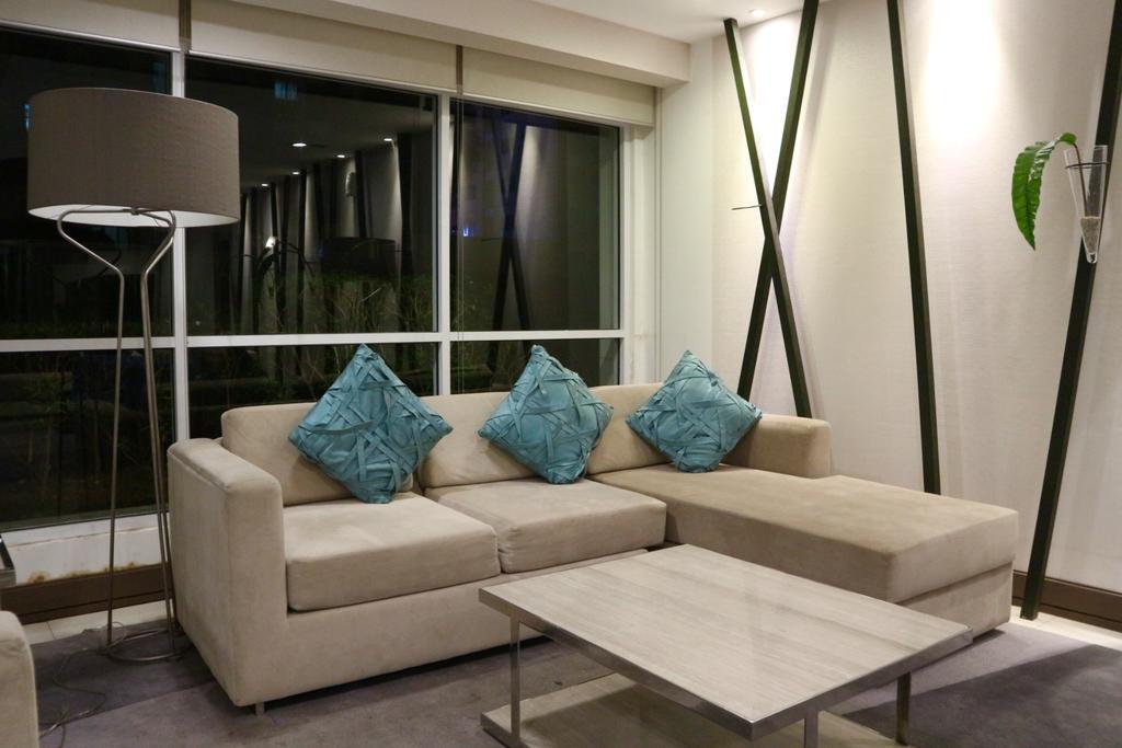 Condodeal At Sea Residences Манила Екстериор снимка