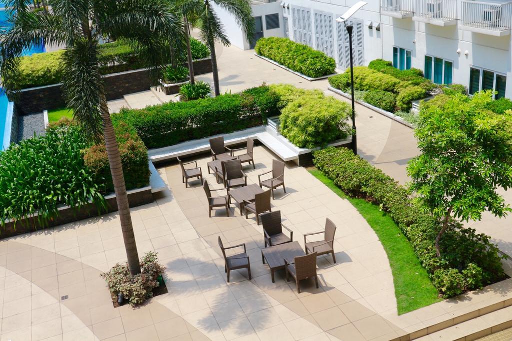 Condodeal At Sea Residences Манила Екстериор снимка